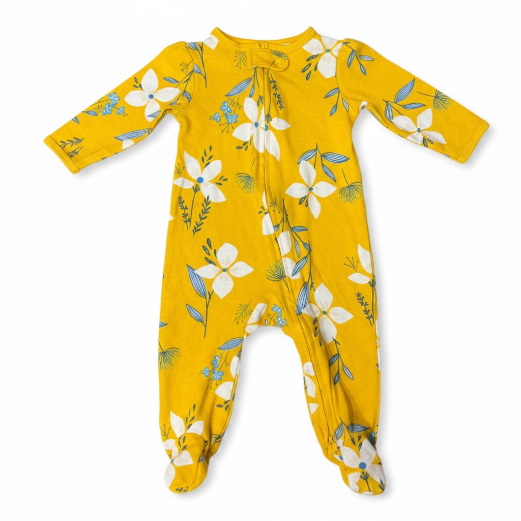 Pijama Carter's Azul Verde 18 meses sobre fondo blanco