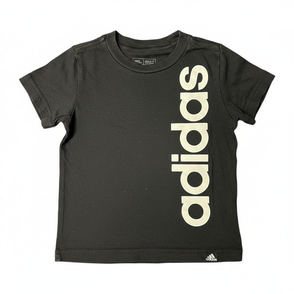 Polera Adidas Negro 2 años seleccionada por NÜVA