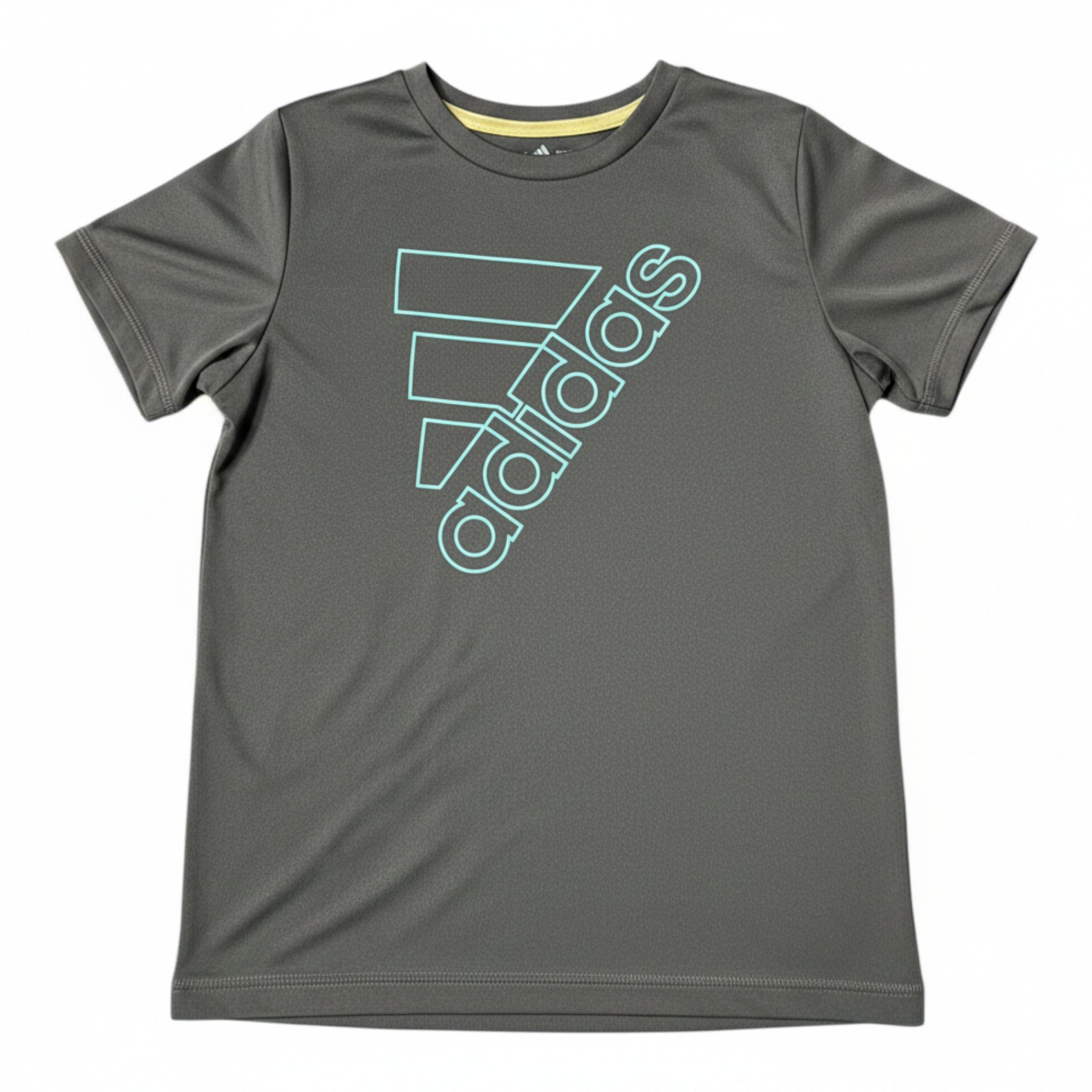 Polera Adidas Gris oscuro 8 años seleccionada por NÜVA